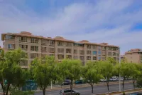 Jia He Business Hotel - Mountain view