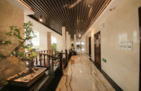 โรงแรมเคลลี่ โรส เถียนซุ่ย