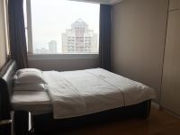 懒猫酒店公寓(重庆解放碑店) - 三床房