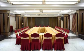 Heyuan Lianping New Era Hotel