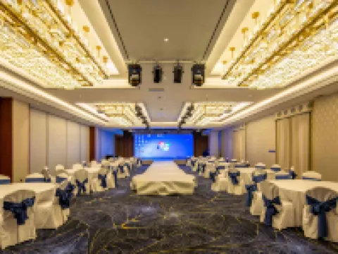 Caohai Spring Hot Spring Holiday Hotel Hotels in Weining