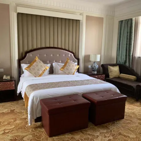 Zhongwei International Holiday Hotel