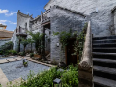 Liquan Xiangshe Courtyard Homestay (Yuanjia Village) Hotels in Liquan