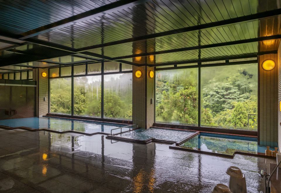 Hanatsubaki Over view