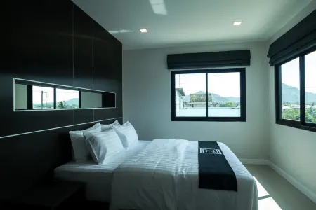 Triple Z Hotel