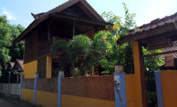 Puri Sayang Bungalows