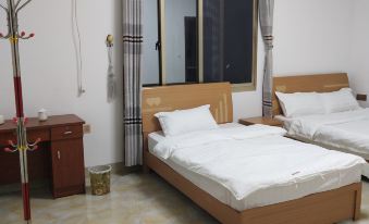 Yinju Bieyuan Hostel