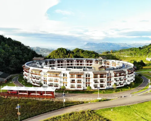 Nanshan Station Hotel a Xifeng