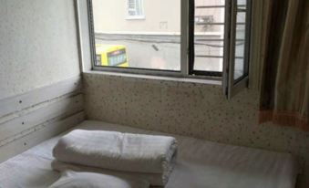 Baishan Apple Guest Room