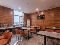 7 Days Premium Hotel (Xingtai Historical and Cultural Park Ruihe City) - فطور