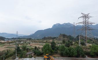 Juyi Inn