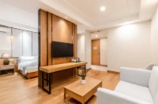 Floral Hotel  China Malaysia Bay International Hoteles cerca de 72 Watercourses