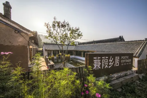 Poetic Cottages Hotels in Anze