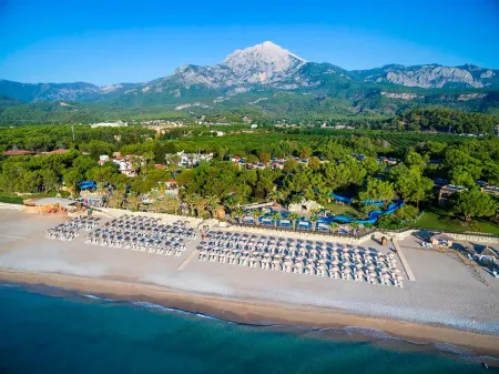 Pirate's Beach Club Отели в г. Кемер