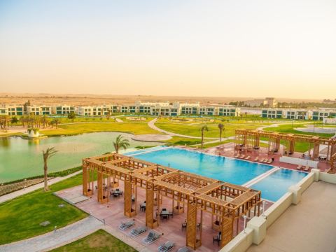 Retaj Salwa Resort & Spa