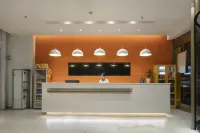 Century Star Chain City Yijia Hotel