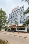Shizong Fengyue Hotel (Shizong Bus Station) - Park Yeri
