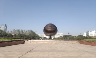 Baishi Express (Changzhou Spring and Autumn Yancheng University Town Hotel)