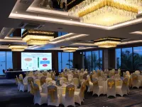 Marina Bay Vung Tau Resort & Spa Hotels near Express Ship Harbour
