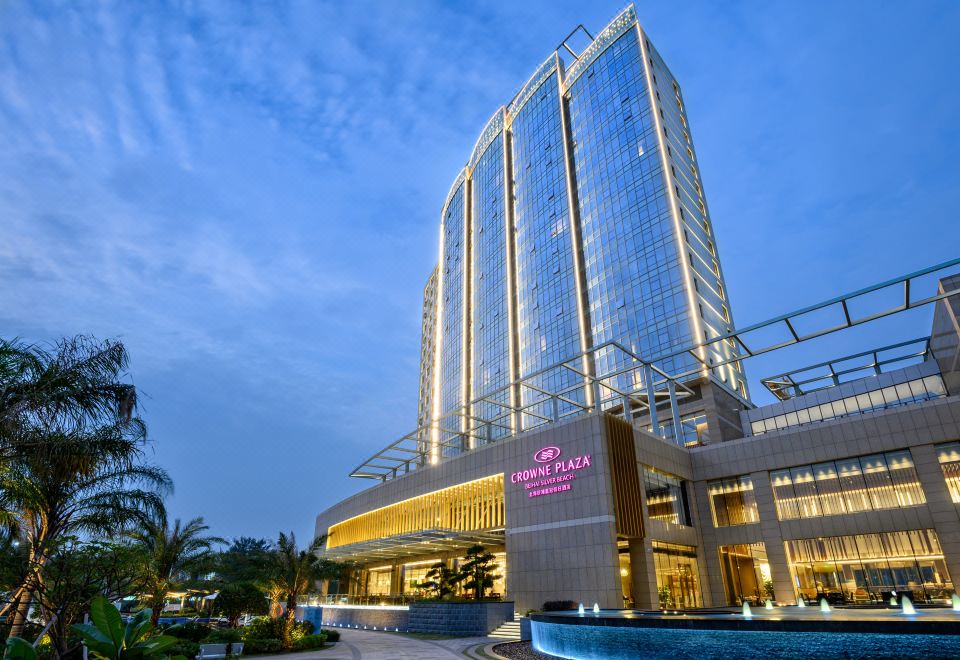 Crowne Plaza Beihai Silver Beach