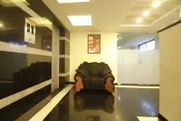 하프 문 레지던시 칼리컷