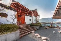 Emeishan Fanxing Mountain House (Huangwan Visitor Center)