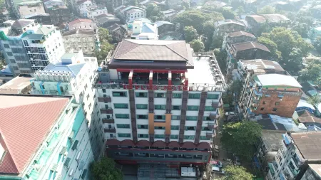 H Plus Hotel Yangon