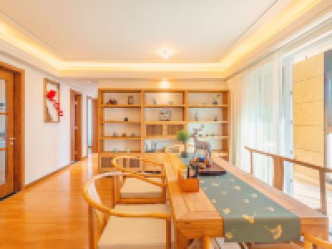 上海忆贰叁民宿