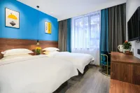 Mpression Hotel (East and West Lane, Two Rivers and Four Lakes, Guilin) Hotels in Guilin