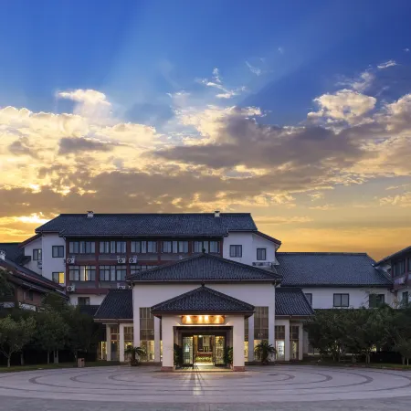 Longpan lsland resort hotel