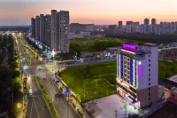 Hequehua Hotel Hotels in Dongfang