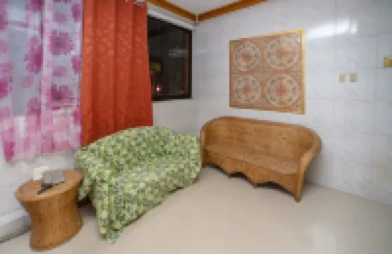 RedDoorz @ Pvc Pension Haus