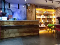 Tuke Boutique Hotel