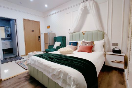 好巧先森公寓(体育场路分店)预订价格,联系电话位置地址【携程酒店】