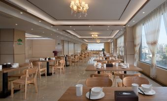 Vienna Classic Hotel (Shenzhen Pingshan Bihu)