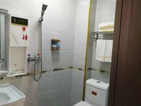 毕节浪漫鑫豪主题酒店 - 舒适大床房
