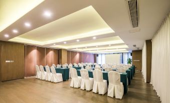 Chengdu Chanyi Jincheng Courtyard Hotel