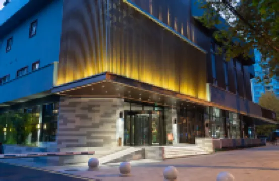 麗頓華居ホテル(武漢漢口江灘解放公園路)