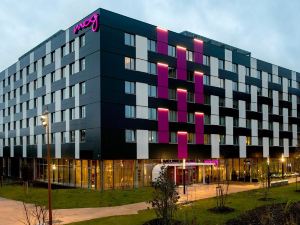 Moxy Paris Charles de Gaulle Airport