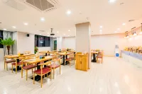 Beirui Hotel (Jiaxing Zhongguancun)