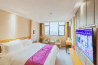 Xinlong Hotel (Qingyuan Changlong Avenue Yinzhan Hot Spring Branch) Các khách sạn gần Yinzhan Valley Water Curtain Cave