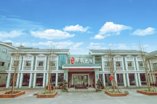Renshou Heilongtan Impression Longtan Hotel - balcony