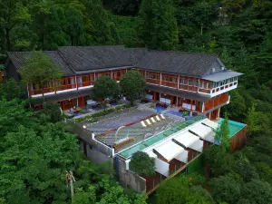 青城山雲隱·青城飯店