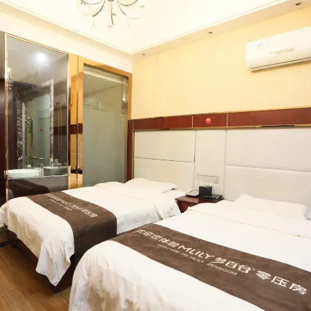 Dangyang Binyue Hotel