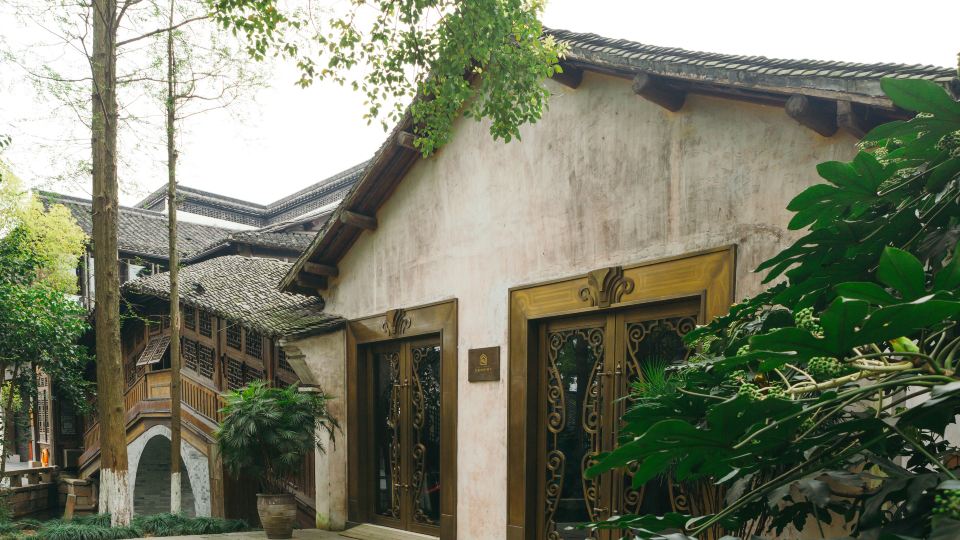 Eden Club House