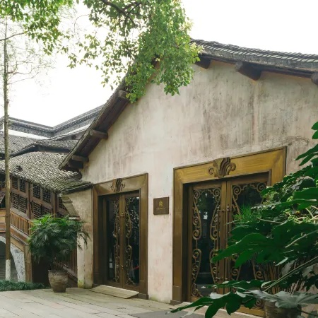 Eden Club House