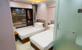 Zhirui Hotel (Harbin West Railway Station)