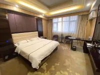 Luochuan Luya Business Hotel Hotel in zona Luochuan Station
