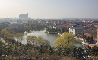 Yangzhong Dafa Business Hotel