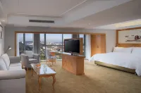 Vienna Hotel (Guiyang North Railway Station West Square Branch) Hotels in Guiyang